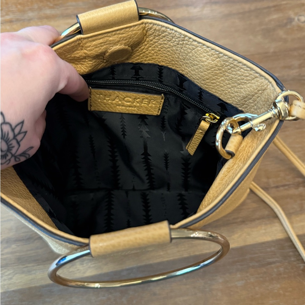 Thacker Le Pouch Tan Leather Ring Handle Crossbod… - image 6